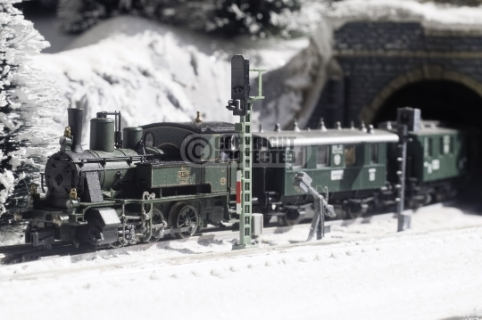 Wintermodellbahn in Spur N